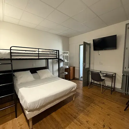 Relais Sud 2* 발랑스